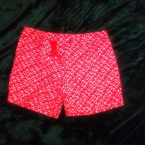 Kenar Geometric Patterned Red & White Shorts, Sz 12 - Picture 2 of 11